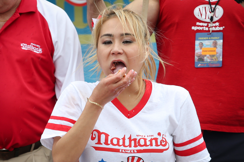 Illustration for article titled The Grossest Photos From The Nathan's Hot Dog Eating Contest